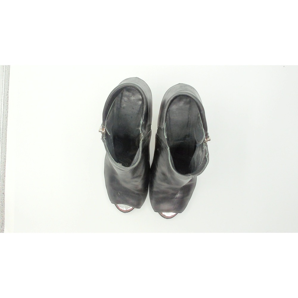 Stuart Weitzman Black Leather Peep Toe Block Heel Ankle Boots Size 8.5 M